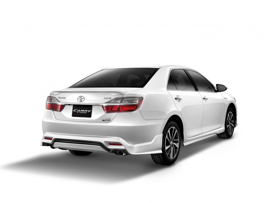  Toyota Camry Extremo 2017 года  (TH) (фото 2 из 5)